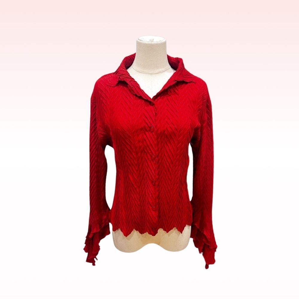 KOMAROV Red Crinkle Textured Flare Sleeve Button Down Shirt (Sz L)